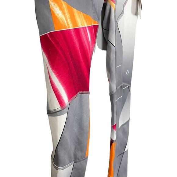 Spyder 989 Multi Color Shield Print Fate Pant NWT Womens Skinny Yoga sz XXS - Picture 3 of 16